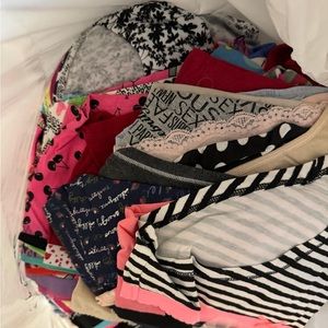 Lot of 50 Pieces Women’s underpants.(Final Price)